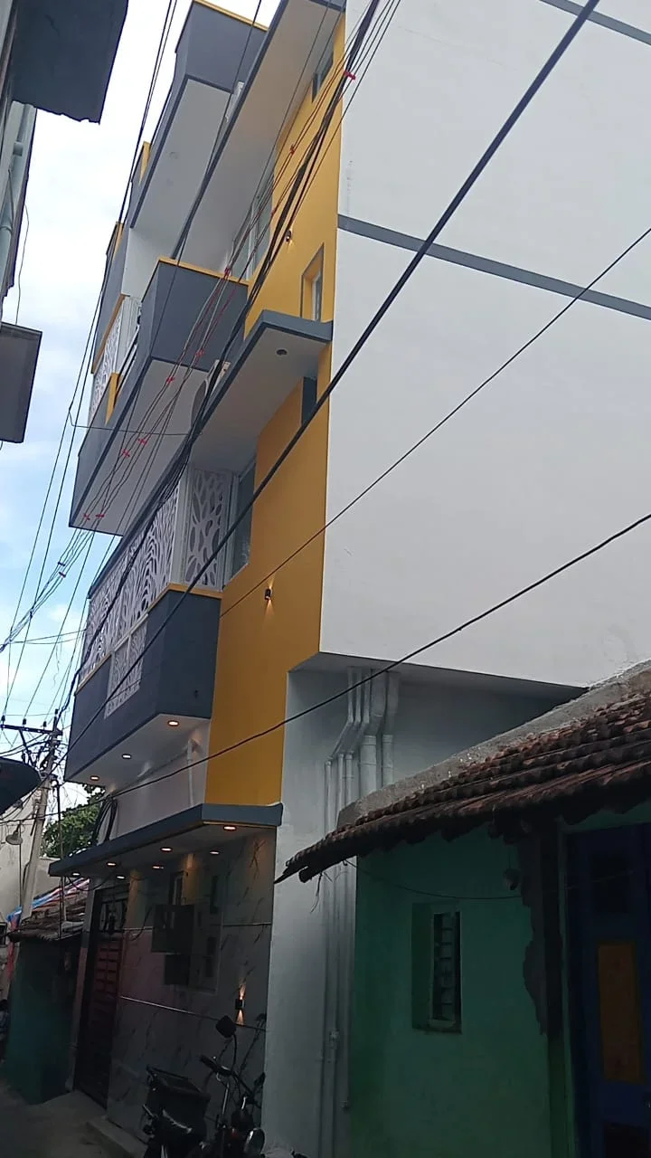 Residential Building - 1 BHK 3 Floor